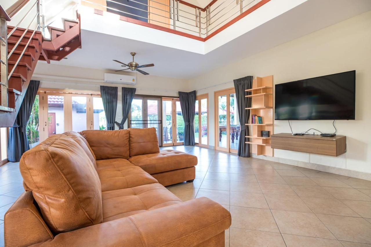 Beautiful 5Br Villa Felicity, Pool & Garden, Near Naiharn Rawai 外观 照片